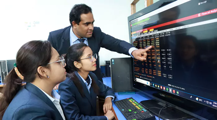 Top 12 Career Options after MBA & PGDM in Finance